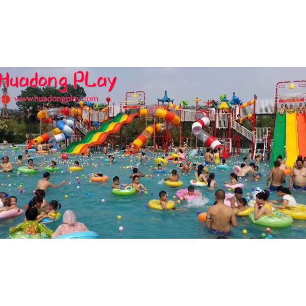 Adventurous Water Park Playground Equipment 2900*1020*710cm 100 CBM
