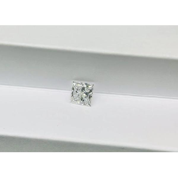 0.51 Carat High Polish Lab Grown White Diamond VS1 Clarity Grade