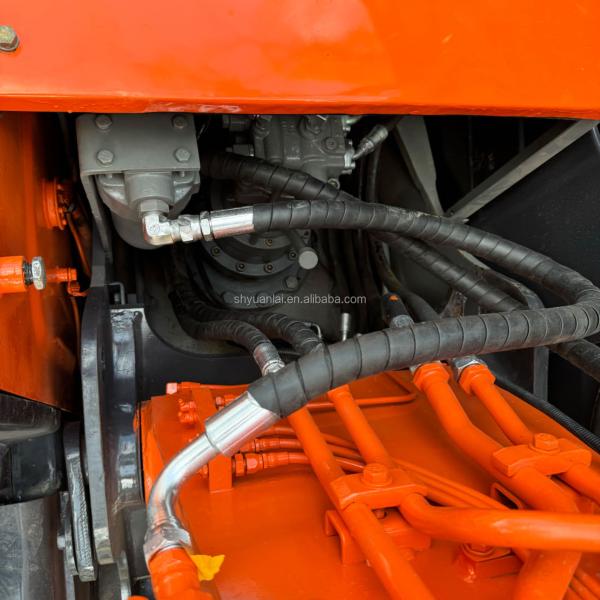 Good Condition ISUZU Engine Used Hitachi Excavator ZX120 High Precision High Comfort