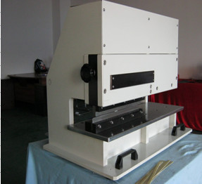 Window 7 Automatic Adjusting L430mm PCB Depanelizer Smt Router