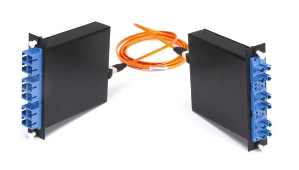 93*86*29 ABS Box Material FTTH Optical Om3 Cable Cassette Box Fiber Optic MTP MPO Modular