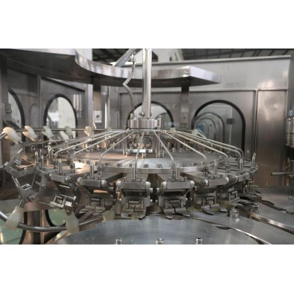 Carbonated Beer Filling Machine Blotting Equipment 4000BPH Capacity Compact Structure,