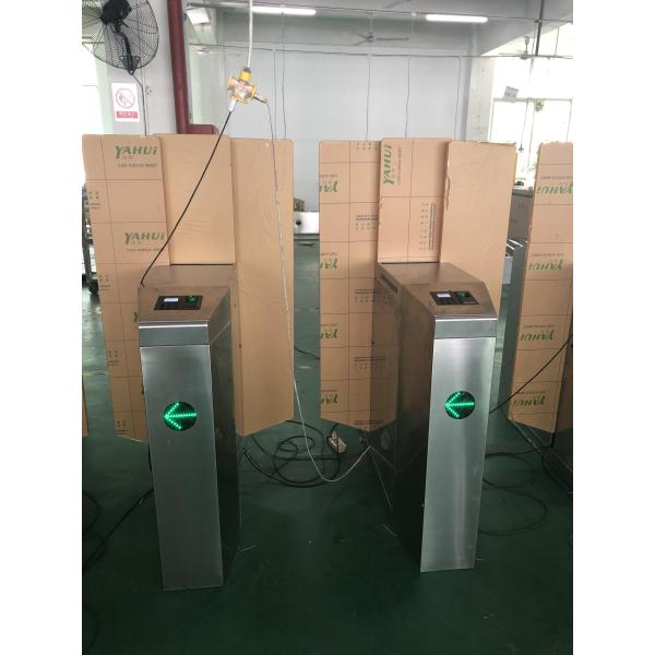 Community Glass Swing Turnstile High Speed Customizable Strong Self Protection Ability 510B