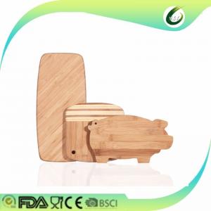 Quality Customized cheap animal shape wooden cutting board wholesale