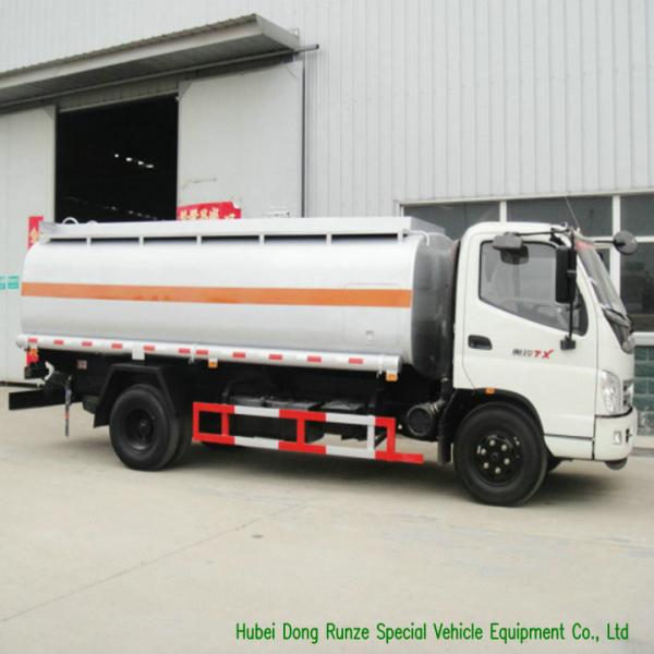 FOTON 7000L Fuel Oil Tanker Truck For Petroleum Oil / Gasoline / Petrol Transport