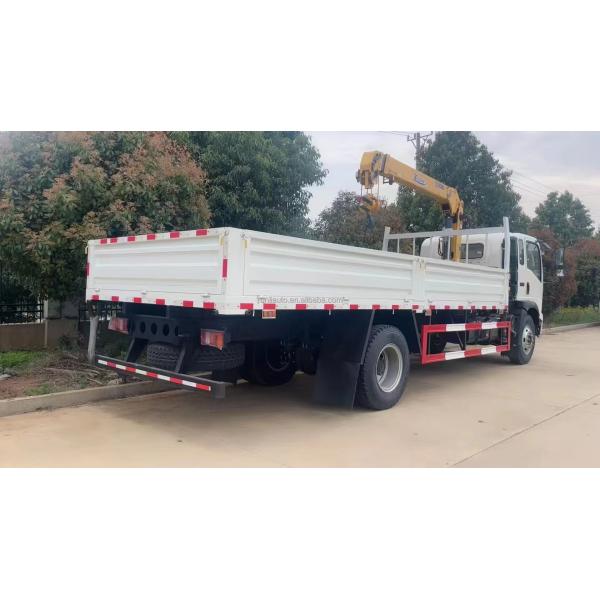 Factory Sinotruk HOWO Hydraulic Telescopic Boom Truck Mounted 5 Ton Crane