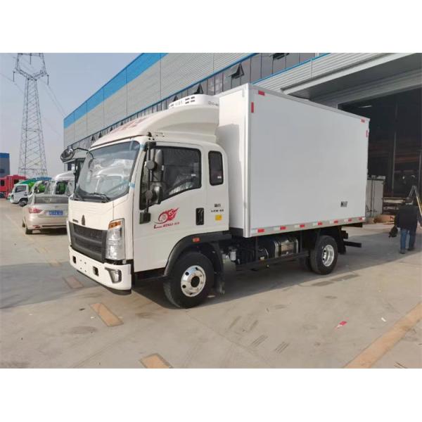 5 Tons SINO HOWO Cold Van Refrigerated Truck Frozen Food Transport Vehicle