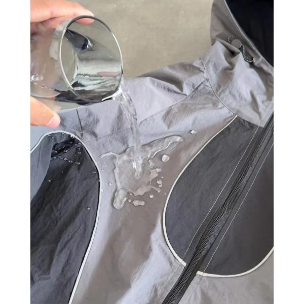 Summer Windbreaker Nylon Tracksuits Nylon Color Blocking Track Jacket Windbreaker Nylon Waterpoof Hoodie Shorts Set Men