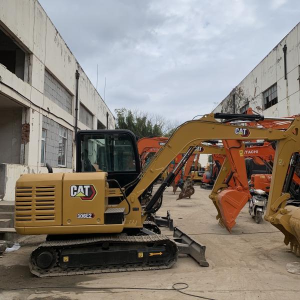 USED CAT306E2 Mini Excavators Original Hydraulic Pump with in Good Condition