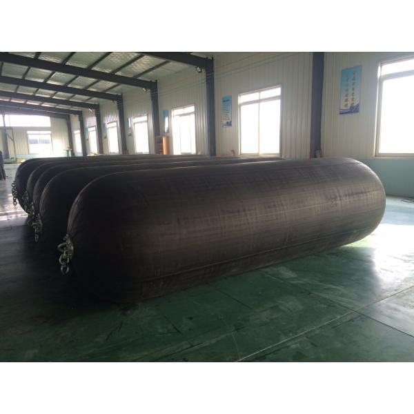 Dia 1350mm Length 2500mm Pneumatic Marine Fender Light Flexible 50kpa To 80kpa