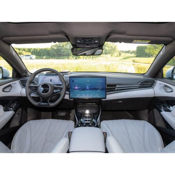 550KM 4 Seater EV Car SUV Durable Electric BYD Seal Car Standard Endurance Version