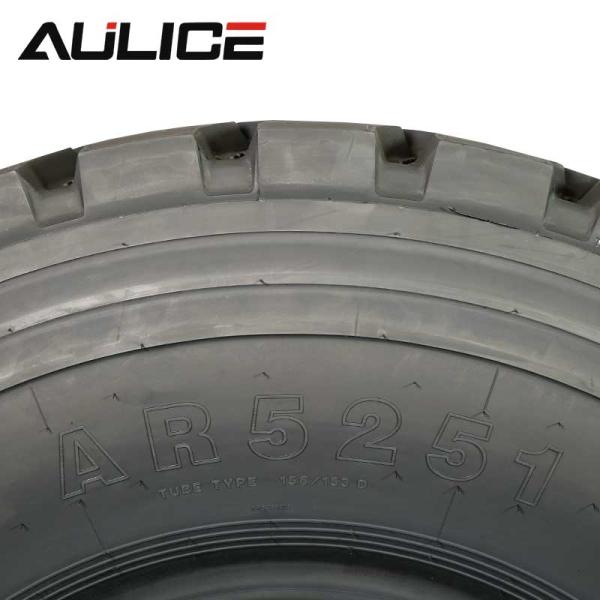 Long Distance Radial Truck Tyre TBR Tires With Large Block Pattern and Excellent Ground Grip Mining Pavement Tire