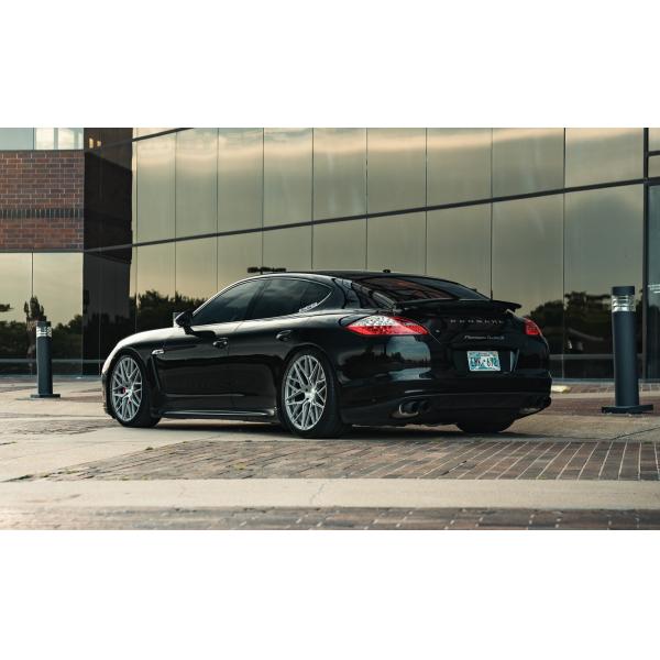 Rohana RFX10 Brushed Titanium Wheels