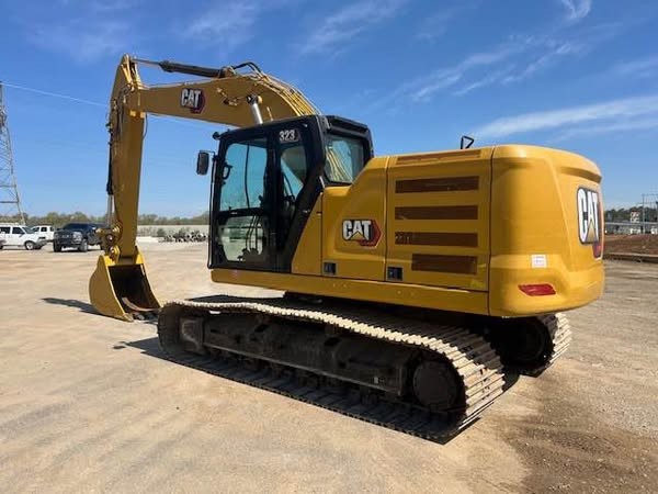 Used CAT 323 Excavators 23 Ton Original Secondhand Heavy Duty Vehicle Mining Digger