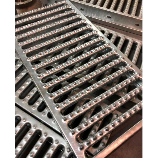 Unistrut Planking And Strutting In Construction United Interlock Planking Grating System