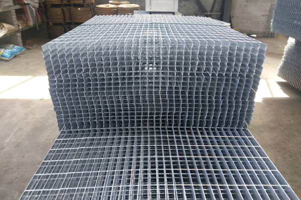 steel grating fence