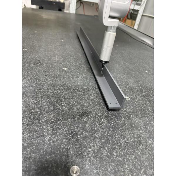 Customizable Single Port Ceramic Beams For High-Temperature Environments In Chemical Processing