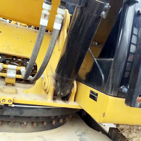Used Cat 336D Excavator in Good Condition with Original Hydraulic Cylinder from Japan