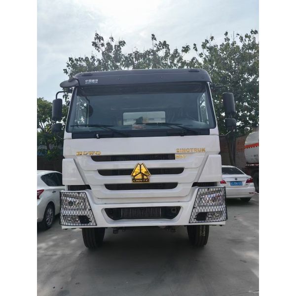 Second hand SNIO HOWO371 dump truck