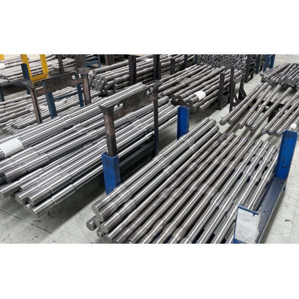 Construction/Mining/Demolition Purpose Hydraulic Breaker Spare Parts SB40/50/60/70/81/121/131 Through Bolt Assy 52*3*1020 5