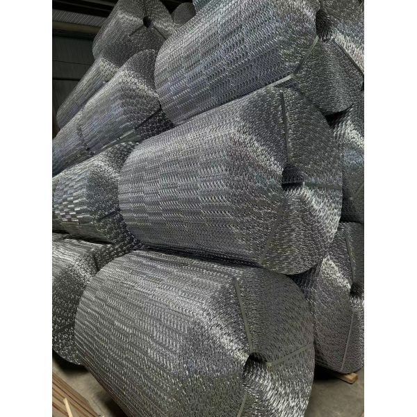 Silver 8Lines Welded Galvanized Wire CWC Reinforced Mesh 41 kg 82 kg Roll Weight
