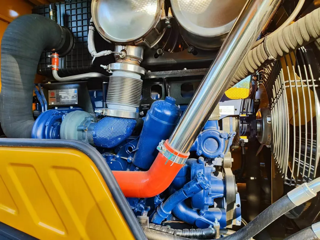 Used Shantui L55g Wheel Loader 5ton - Robust Bucket, Low Fuel Consumption