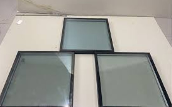 China Professional Factory Price Tempered Insulating Glass for Windows