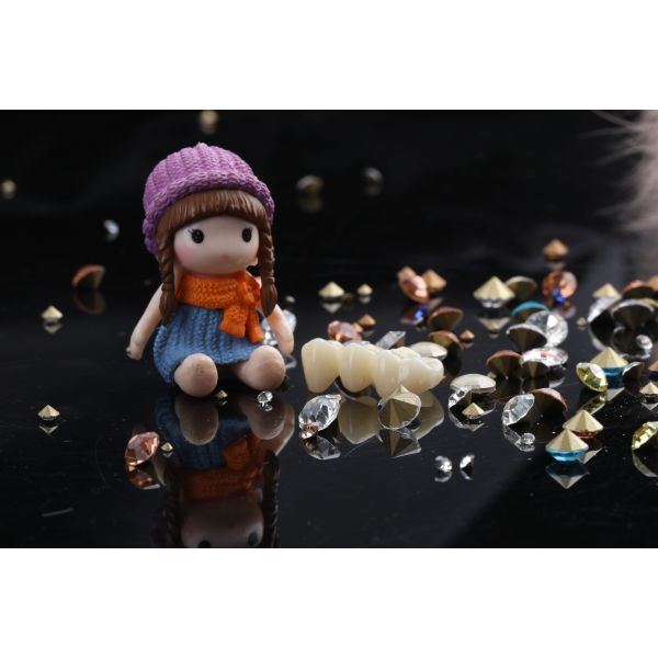 1050mpa Xtcea SHT High Translucent Zirconia Discs For Laboratory