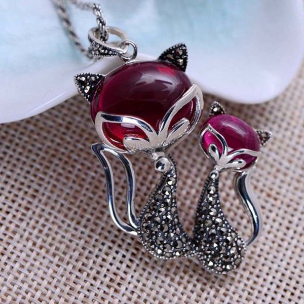 Women Sterling Silver Marcasite Synthetic Ruby Double Fox Retro Necklace(XH057430)