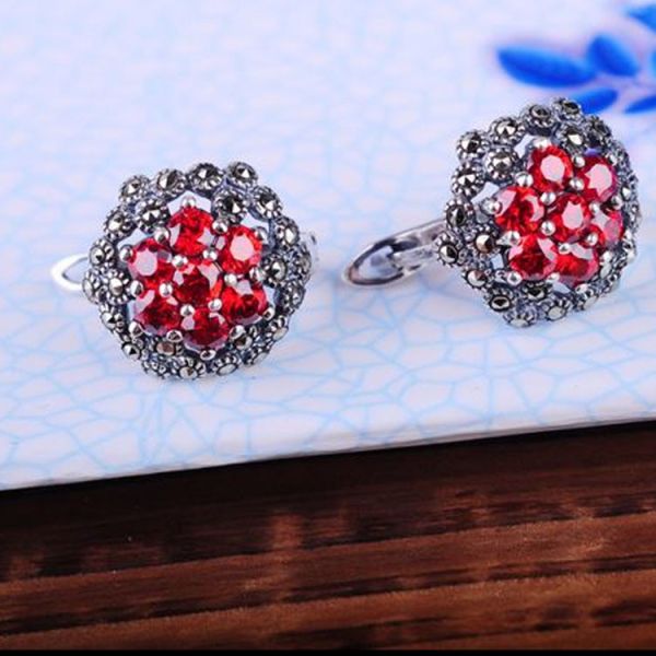Thai Silver Jewelry 925 Silver Red Cubic Zirconia Marcasite Stud Earrings (E11064RED)