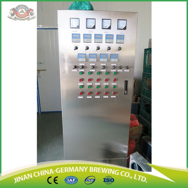 Microbrewing equipment with mash tun heated by steam with capacity 1000L/batch