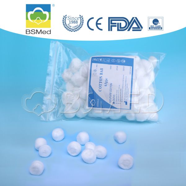 White Color Disposable Alcohol Cotton Ball , Small Size Cotton Balls 8% Max Humidity