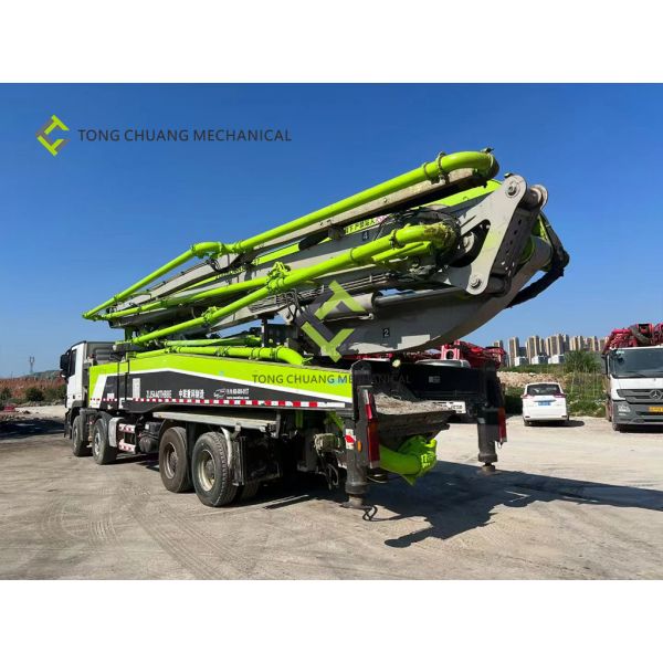 Zoomlion Remanufactured Used Concrete Boom Truck 56 Meters Installed Concrete Pump