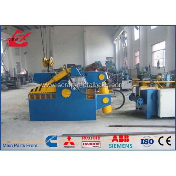 Button Control Hydraulic Alligator Shear For Steel Pipes , Metal Waste Shearing Equipment