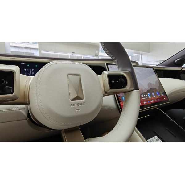 2025 AVATR 12 is a high-end electric sedan in China. It has two modes: Ev and Erev