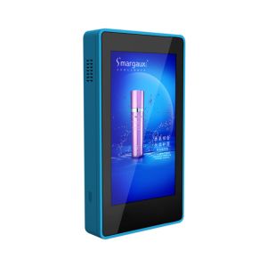 China Full Hd Vertical Digital Signage Display , Multi Size Outdoor Digital Signage on sale