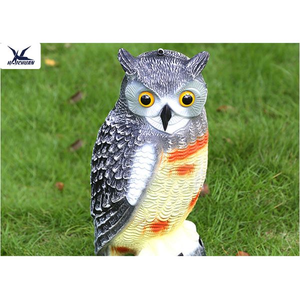 Simulation Fiberglass Rabbit Garden Ornament , Full Size Garden Statues