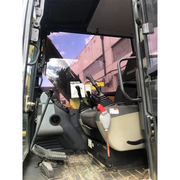 6000 KG Cummins Engine Used Komatsu PC 60-8 PC60 Excavator in Shanghai 2020 Year Model