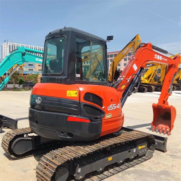 Mini Used Kubota U55 Excavator Digger 5.5 Tons Kubota U55 U35 U17 Machines