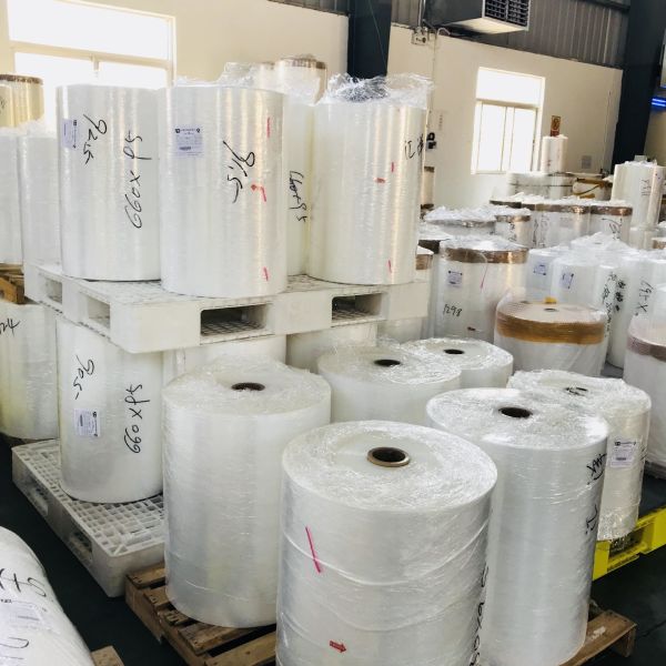 CPP PE Food Plastic Wrap Roll Stretch Film 25cm - 60cm Width For Wheat Flour