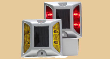 Aluminum led solar road stud with 3 pcs led per side