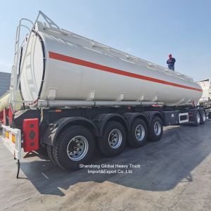 3 Axle Steel Oil Tanker Semi Trailer 45000L Fuel Tank