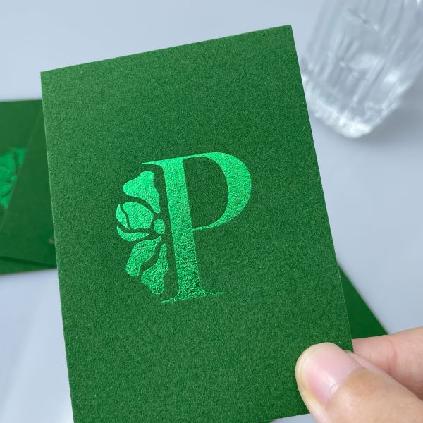Custom Velvet Business Cards Luxury Waterproof Eco-Friendly