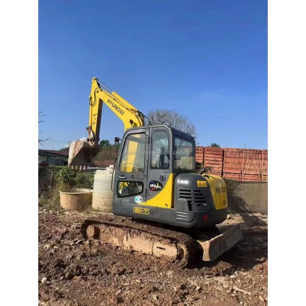 Best sell!Used Hyundai 60 60-7 Mini Excavator Korea Hyundai R60-7 Digging for sale