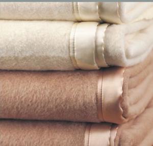 China 100% PURE SILK BLANKET WITH SILK BINDNG EDGING  -ALL COLOR AVAILABLE on sale