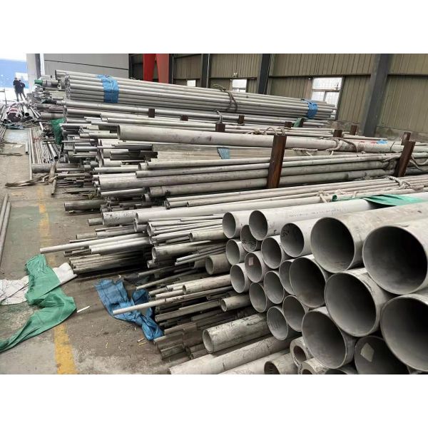 NDT Stainless Steel Cold Rolled Seamless Pipes Precise Polishing Thick Welding