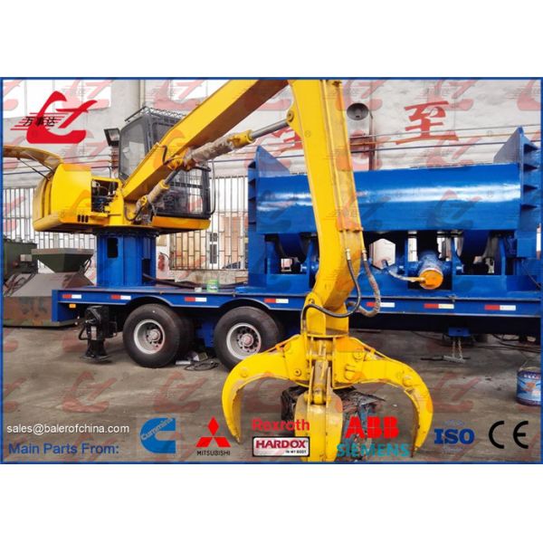 Mobile Scrap Metal Baler Logger With Trailer and Grab Feeding For Light Metal Scrap Baling Press