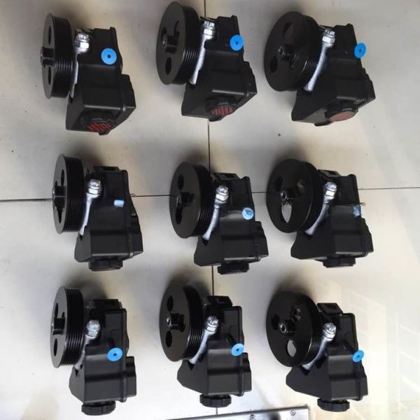 OE NO. 49110-32J00 NISSAN Power Steering Pump For Patrol Y60 Y61 TD42 H41