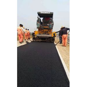 Crawler Road Asphalt Paver Equipment GYA4200 With Cummins Engine