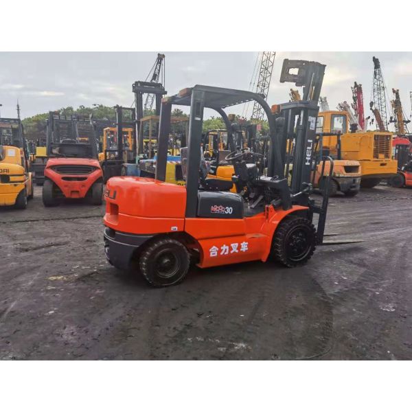 Heli CPCD30 Handling Diesel Used Forklift Truck 3T